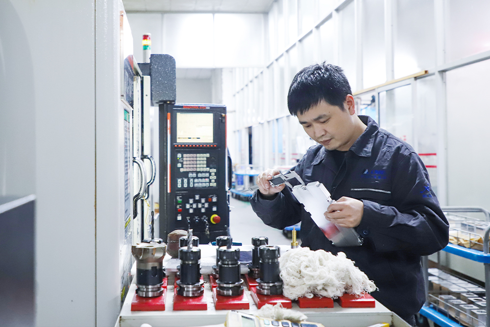 西計公司雙過半.jpg 西計公司雙過半.jpg